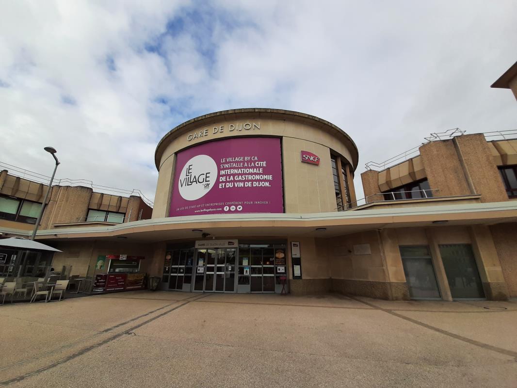 GARE DE DIJON VILLE - Brasserie